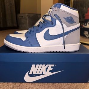 Air Jordan 1 Retro High OG 'True Blue'
